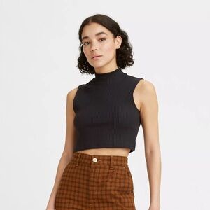 Levi's | Black Ribbed Sleeveless Crop Tank | Size M